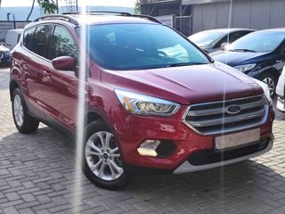 Ford Escape foto 2