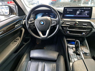 BMW 5 Series foto 5