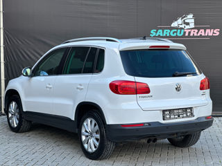 Volkswagen Tiguan foto 6