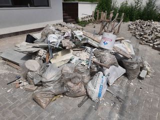 Evacuarea gunoiului după reparație Вызов Мусора