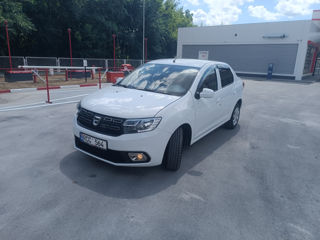 Dacia Logan foto 2