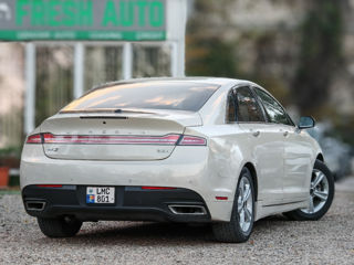 Lincoln MKZ foto 3