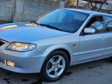 Mazda 323 foto 9