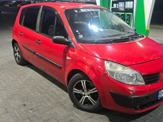 Renault Scenic foto 2