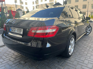 Mercedes E-Class foto 2