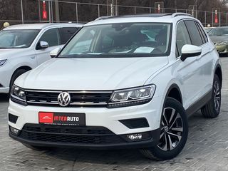 Volkswagen Tiguan foto 1