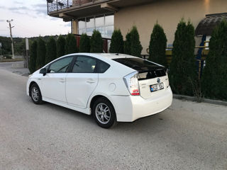 Toyota Prius foto 2