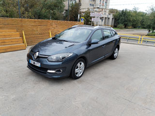 Renault Megane foto 2