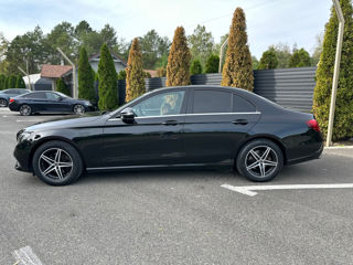 Mercedes E-Class foto 2