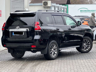 Toyota Land Cruiser Prado foto 3