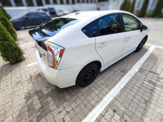 Toyota Prius foto 3