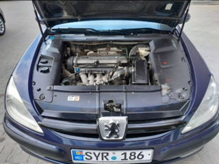 Peugeot 607 foto 7