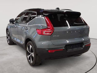 Volvo XC40 foto 2