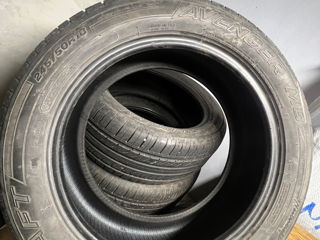 Продам комплект шин/ 245/50 R18