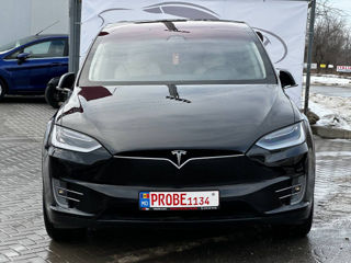 Tesla Model X foto 5