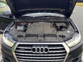 Audi Q7 foto 8