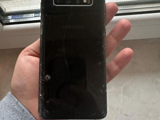Samsung Galaxy S10+ foto 6