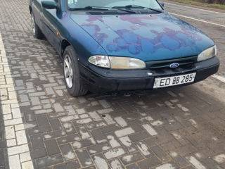 Ford Mondeo foto 4