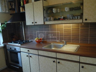 Apartament cu 3 camere, 69 m², Botanica, Chișinău foto 3