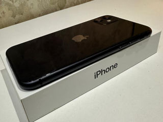 Iphone 11 64 GB foto 1