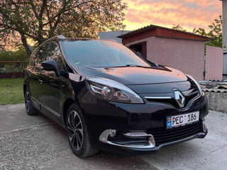 Renault Grand Scenic foto 1