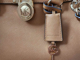 Geanta Michael Kors. foto 2