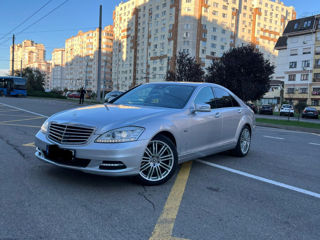 Mercedes S-Class