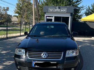 Volkswagen Passat foto 2