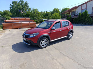 Dacia Sandero Stepway фото 1
