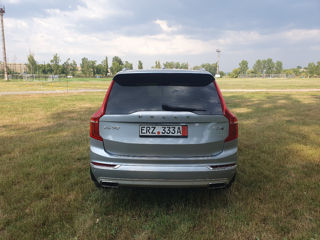 Volvo XC90 foto 7