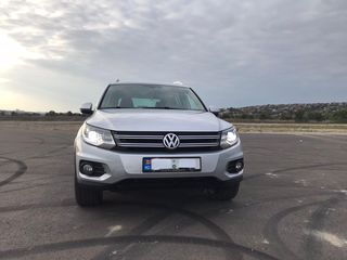 Volkswagen Tiguan foto 3