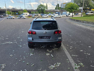 Volkswagen Touareg foto 6