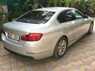 BMW 5 Series foto 4