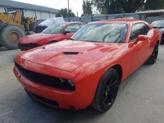 Dodge Challenger foto 1