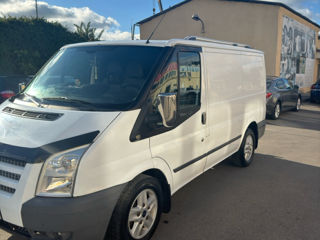 Ford Transit foto 2