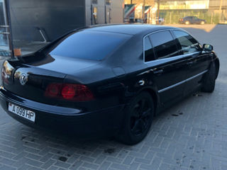 Volkswagen Phaeton foto 4