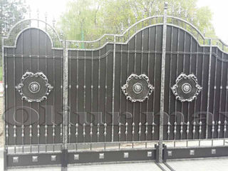 Copertine, garduri, porți, balustrade,  gratii, uși metalice și alte confecții din fier forjat. foto 6