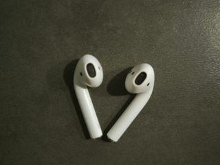 Airpods 2(generatia a doua) foto 4