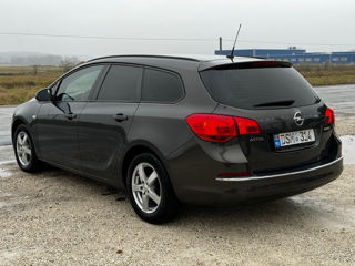 Opel Astra foto 4