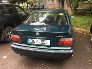 BMW 3 Series foto 5