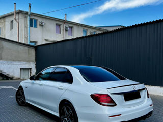 Mercedes E-Class foto 3