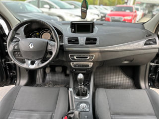 Renault Megane foto 12