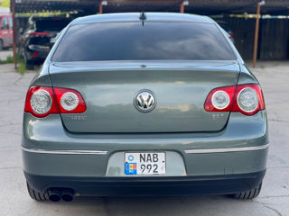 Volkswagen Passat foto 6