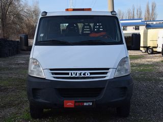 Iveco 35C15 foto 3