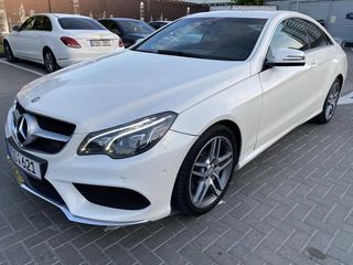 Mercedes E Class foto 1