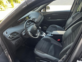 Renault Scenic foto 8