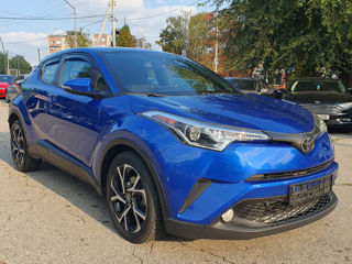 Toyota C-HR foto 2