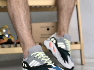 Adidas Yeezy Boost 700 Unisex foto 9