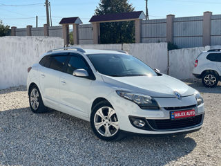 Renault Megane foto 3