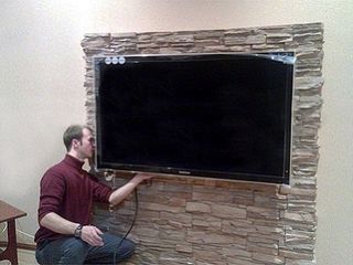 Установить телевизор на стену. Instalarea tv pe perete.Montarea televizorului pe perete. foto 1